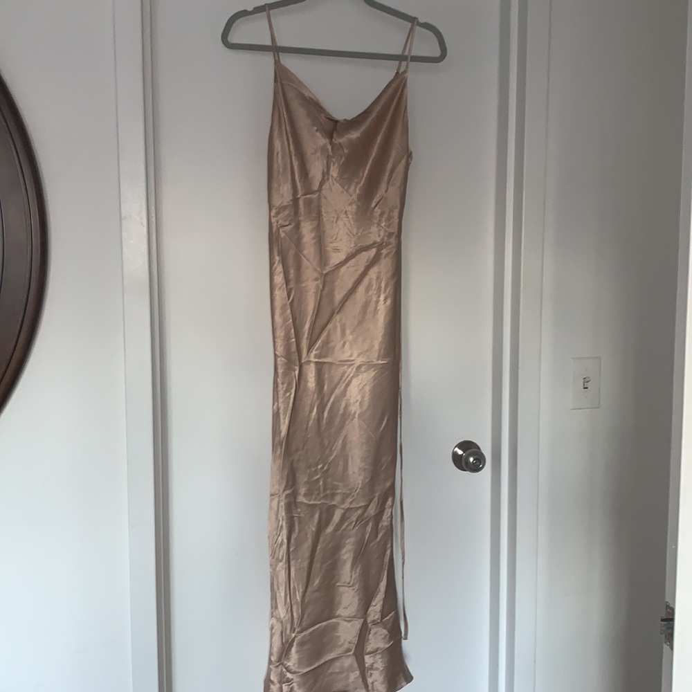 Beautiful Bridesmaids Dress - Picture 4 of 6